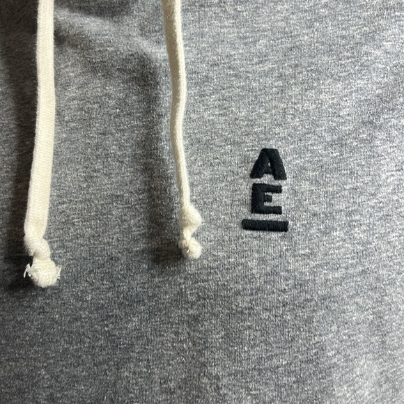 American Eagle Gray Short Sleeve Hoodie with Pocket S - Picture 2 of 6